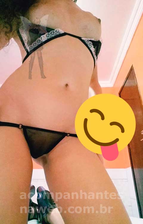 acompanhante doce e sensual ninfeta