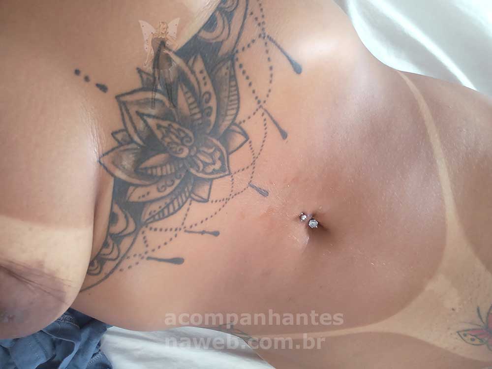 Bela morena bronzeada Rainha das chamadas disponível sem frescura 9 acompanhante virtual gordinha peituda vitoria 4