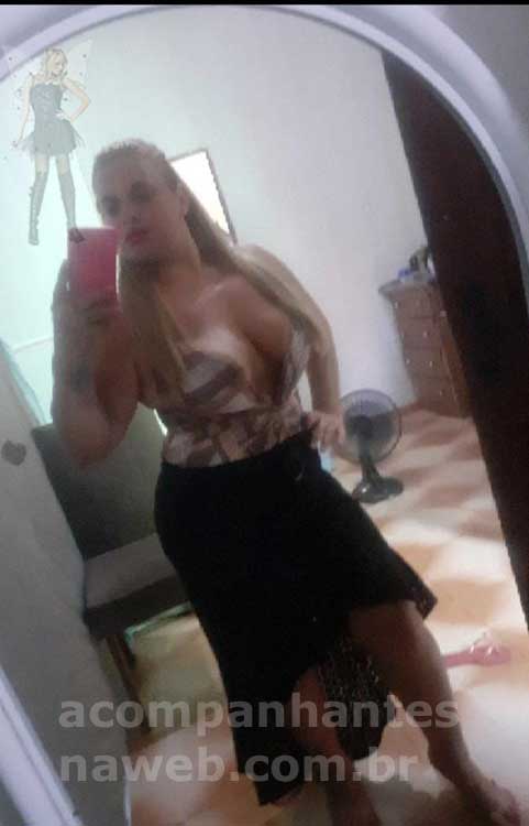 Loira TOP quer fazer você gozar no celular 18 puta virtual loira exuberante izadora 3