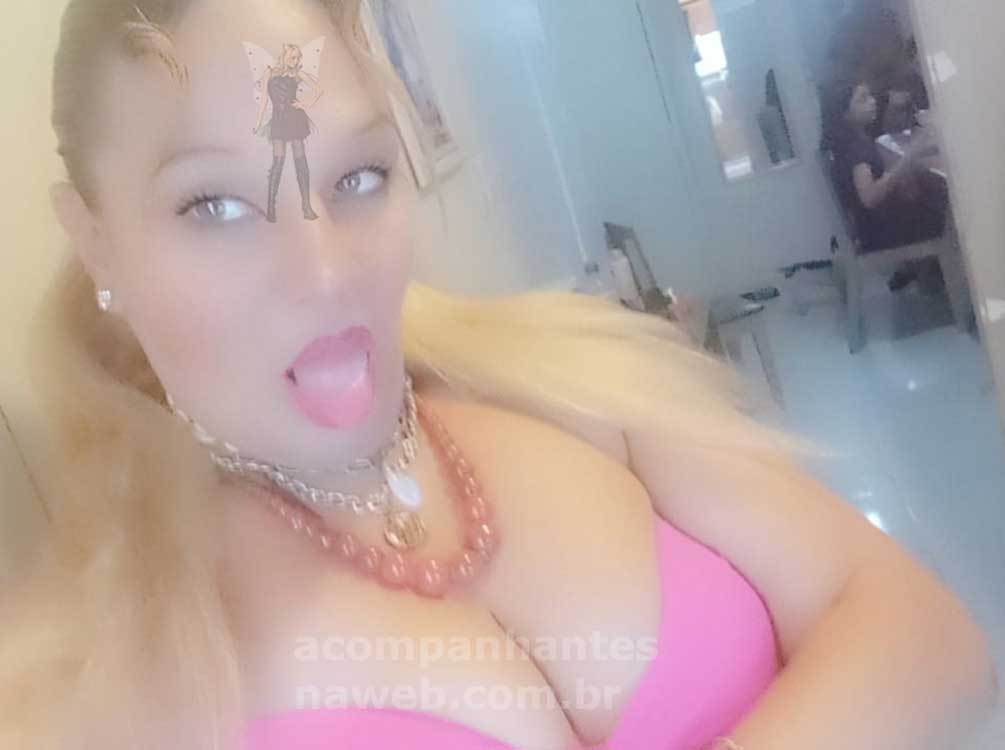 acompanhante virtual loira linda exuberante olhos claros estilo mulher viking 14