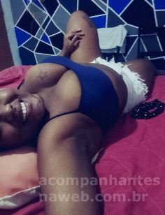 Mulata greluda para sexo virtual